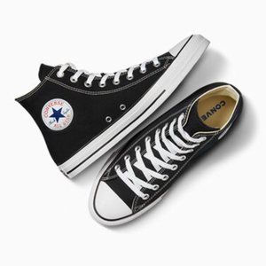 Black Converse All Star Chuck Taylor Classic shoes size 7